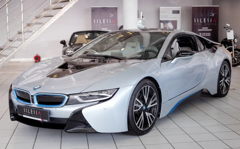 BMW i8